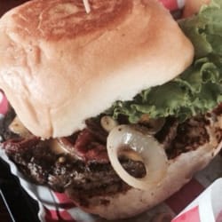 House of Burgers & Wings