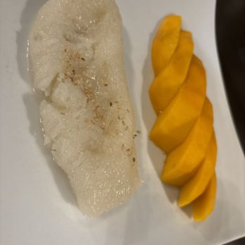 Chef's Choice Noodle Bar - Mango Sticky Rice - Thai Near Me - Bakersfield, California
