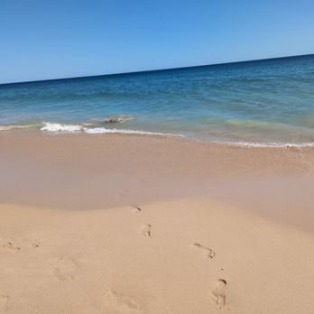 Belmar - Beach by hotel - Health Retreats Near Me - Lagos, 08