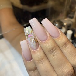 M Nail Studio - Acrylic Nails with encapsulated design.