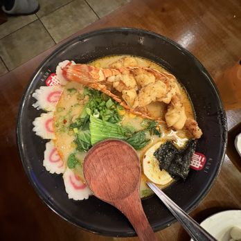 Kami Ramen & Sushi - Lobster Ramen - Sushi Bars Near Me - Humble, Texas
