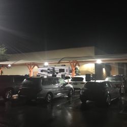 Walmart Supercenter - Grocery pick up area