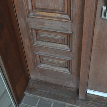 Doors By Invision - Sun damaged before shot - Refinishing Services Near Me Doors By Invision - Sun damaged before shot - Refinishing Services Near Me