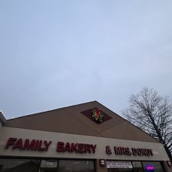 Family Bakery & Mrs. Doughnut