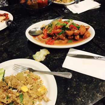 Thai Dish - Crispy Chicken Basil - Thai Near Me - Boston, Massachusetts