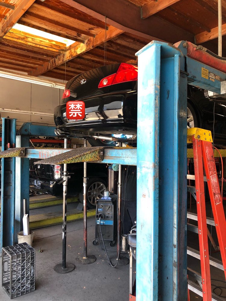 B & M MUFFLERS & EXHAUST CENTER 68 Photos & 77 Reviews Auto Repair