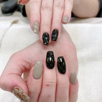 Lotus Nails - Nails by Trish - Nail Salons Near Me - Las Vegas, Nevada Lotus Nails - Nails by Trish - Nail Salons Near Me - Las Vegas, Nevada