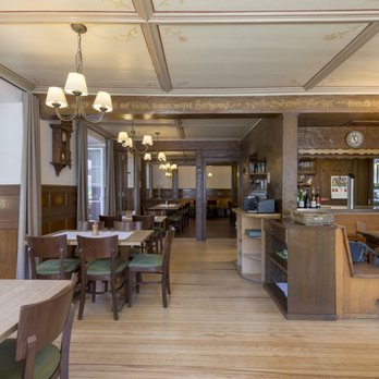 Grüner Baum - Gastraum / Restaurant - Restaurants Near Me - Simonswald, BW Grüner Baum - Gastraum / Restaurant - Restaurants Near Me - Simonswald, BW