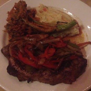 Red Raven - Wine Bars Near Me - Williams, Arizona Red Raven - Wine Bars Near Me - Williams, Arizona