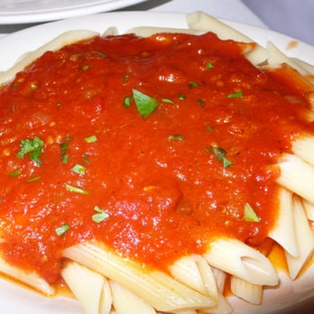 Biscotti's Ristorante - Penne pasta with marinara sauce (came with chicken marsala) - Italian Near Me - New Fairfield, Connecticut