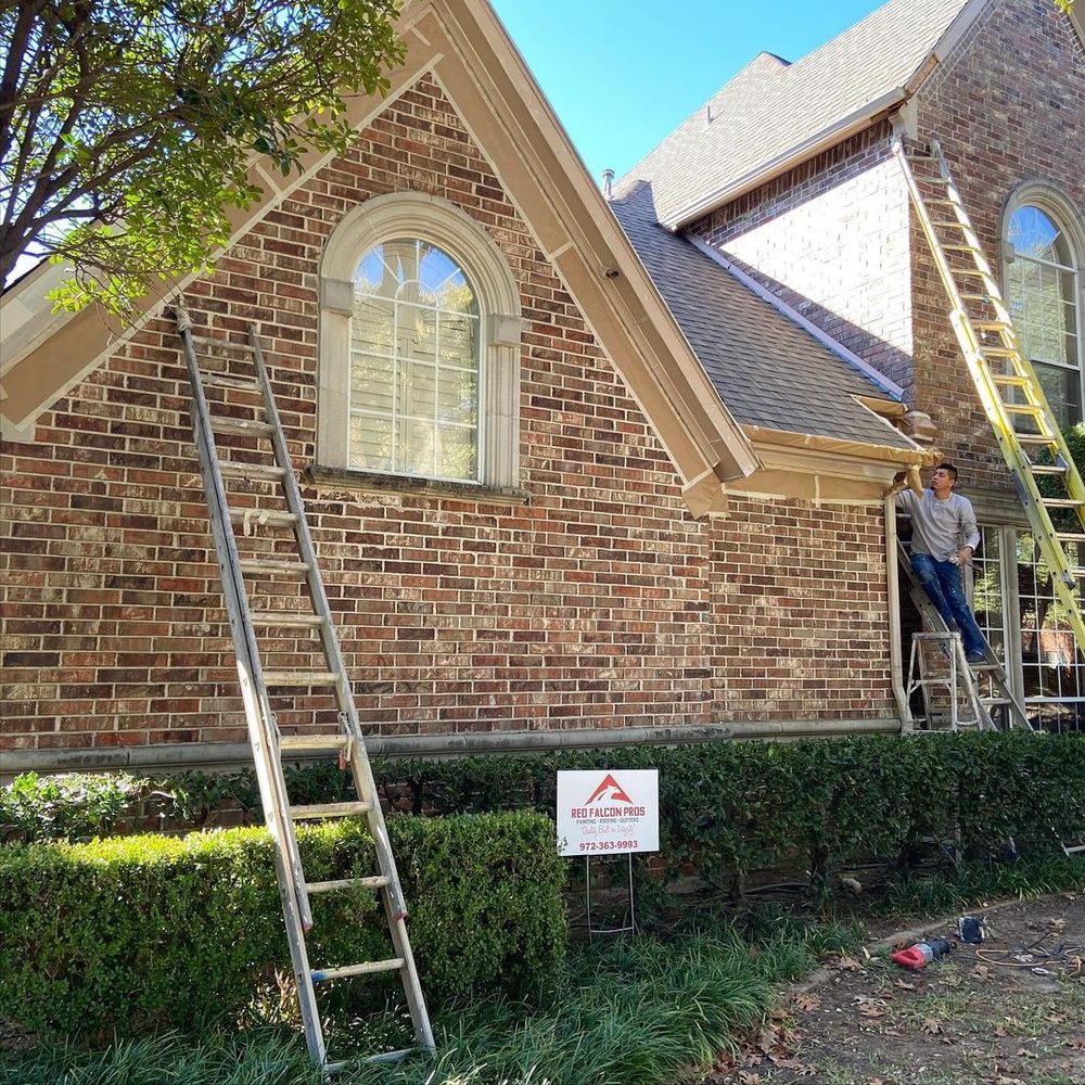 Slide of Red Falcon Pros