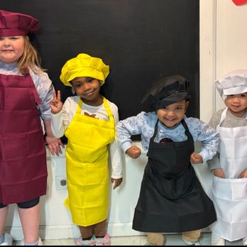 Berry's Patch - Cooking class. - Child Care & Day Care Near Me - Chicago, Illinois