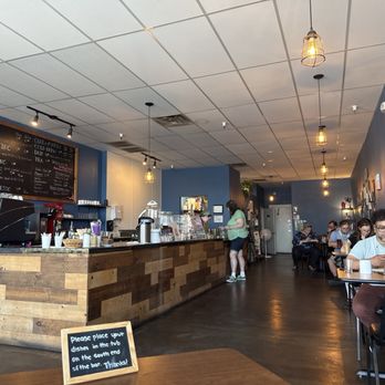 Crema Coffee - Entire area, couch/lounge spot isn't visible but is in the back. - Coffee & Tea Near Me - Tucson, Arizona