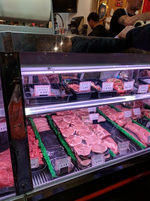 Giunta's Prime Shop by null