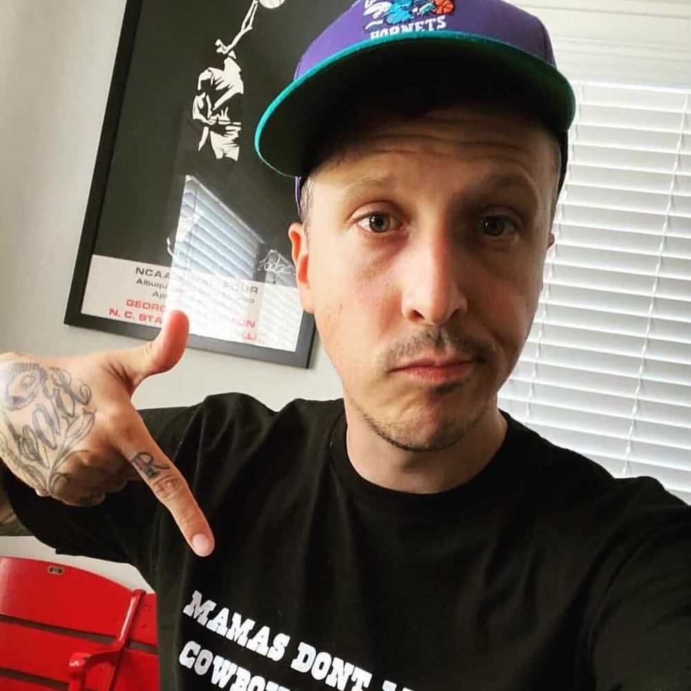 I don't drink, but I love the anti-racism t-shirt from The Mercury Lounge! I don't drink, but I love the anti-racism t-shirt from The Mercury Lounge!
