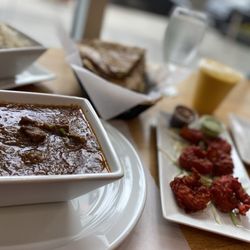 Noorjahan Indians Cuisine - My dinner it was a lamb curry