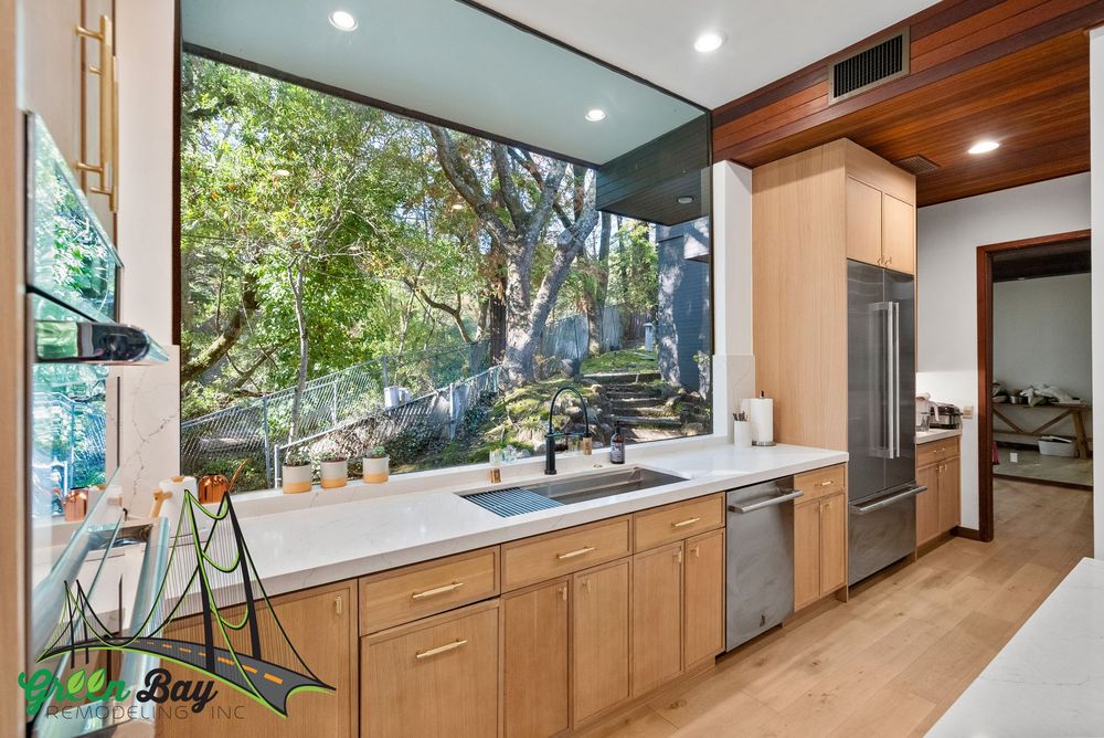 Slide of Green Bay Remodeling