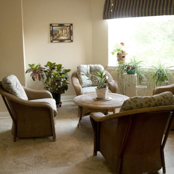 Crestwood Village - North - Cozy sitting areas and sunrooms throughout, Crestwood Village North Senior Living - Apartments Near Me - Indianapolis, Indiana Crestwood Village - North - Cozy sitting areas and sunrooms throughout, Crestwood Village North Senior Living - Apartments Near Me - Indianapolis, Indiana