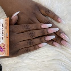 Lv Nail Bar & Spa - Done by Wendy