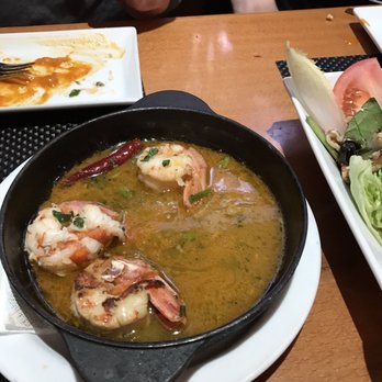 El Sur - Shrimp with garlic sauce. Delicious! - Tapas Bars Near Me - Madrid, M