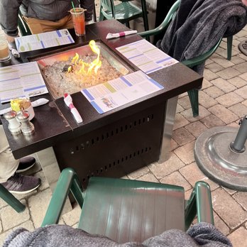 McKay Cottage Restaurant - Outdoor seating - American Near Me - Bend, Oregon