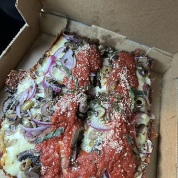Thunderbird Pies - Pizza Near Me - Dallas, Texas