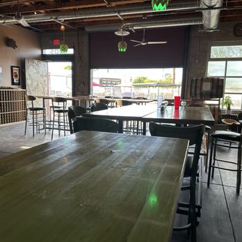 Grand Avenue Brewing - Ample seating - Breweries Near Me - Phoenix, Arizona Grand Avenue Brewing - Ample seating - Breweries Near Me - Phoenix, Arizona