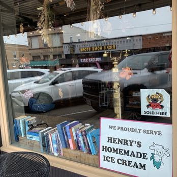 Shoemaker & Hardt Coffee - Books that caught my eye and the reason I walked into the store - Coffee & Tea Near Me - Wylie, Texas Shoemaker & Hardt Coffee - Books that caught my eye and the reason I walked into the store - Coffee & Tea Near Me - Wylie, Texas