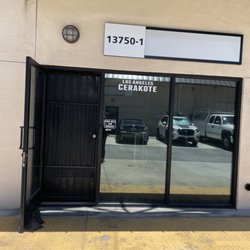 Los Angeles Cerakote - The entrance