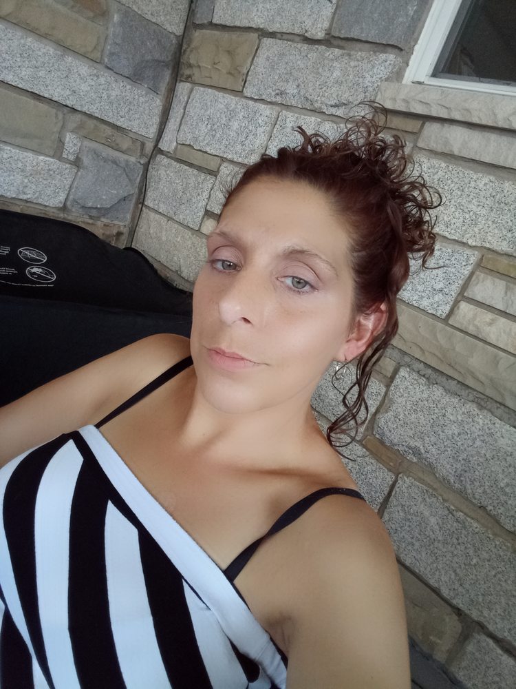 Chasity Thompson - grief counselor in Cross Lanes, WV