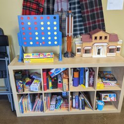 Lots of games and books for kids and adults
