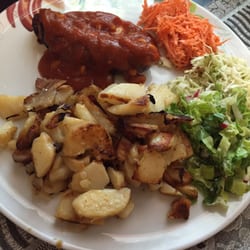 Paul's - Excellent food, great service.     Would return in a heartbeat.  Such a find