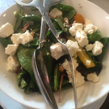 Juliana's - Spinach salad - Pizza Near Me - Brooklyn, New York