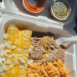Chili Factory - Chicken enchiladas