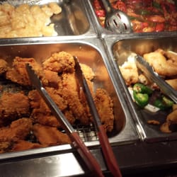 CHEN'S BUFFET - Chicken wings frog legs crawfish