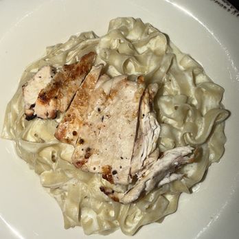 Coratti's Pizzeria Bar & Bocce - Chicken Alfredo - Bars Near Me - Ann Arbor, Michigan