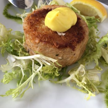 Moonshadows - Crab cake - Seafood Near Me - Malibu, California Moonshadows - Crab cake - Seafood Near Me - Malibu, California