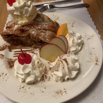 Cafe Old Vienna - German Near Me - Myrtle Beach, South Carolina