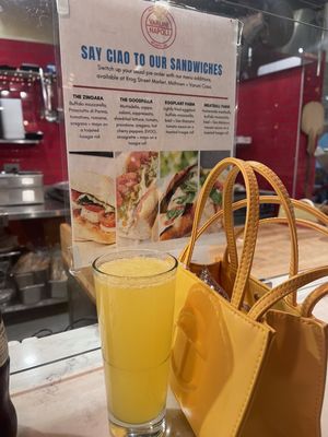 Varuni Napoli by null