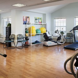 Belmont Village Senior Living - Rancho Palos Verdes - Center for Life Enhancement on-site fitness center. Professionally managed; wellness programs and therapy services available.