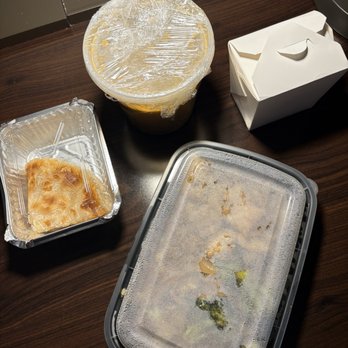 26 Thai Kitchen & Bar - Midtown - Takeout - Thai Near Me - Atlanta, Georgia
