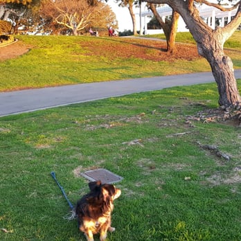 Burton W Chace Park - Nice place for a sunset - Parks Near Me - Marina del Rey, California Burton W Chace Park - Nice place for a sunset - Parks Near Me - Marina del Rey, California