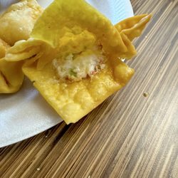China Cafe Express - 13. Cheese Wonton