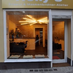 Holly's Friseur & Maskenbildner Atelier