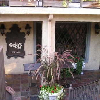 Geja's Cafe - Fondue Near Me - Chicago, Illinois