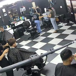 Traskilo Barber Shop - We don't add tips by our self we handle the card machine and customer diced what to do?