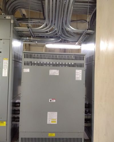 Slide of Esquared Electric