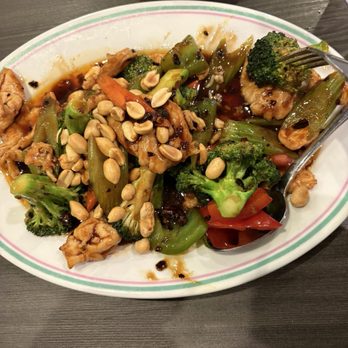 Fangs Wok - Kung Pao chicken - Chinese Near Me - Plano, Texas