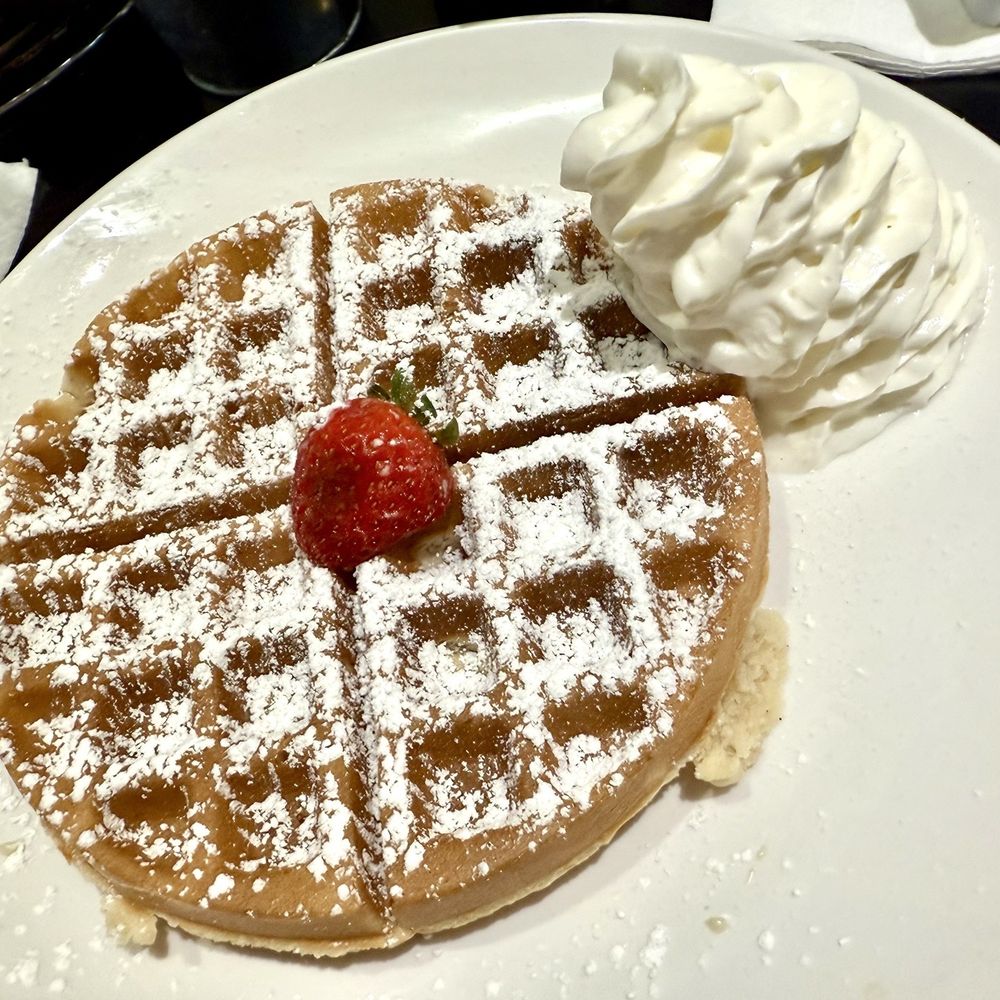 Sweet E's Cafe - Waffle - Cafes Near Me - Honolulu, Hawaii Sweet E's Cafe - Waffle - Cafes Near Me - Honolulu, Hawaii