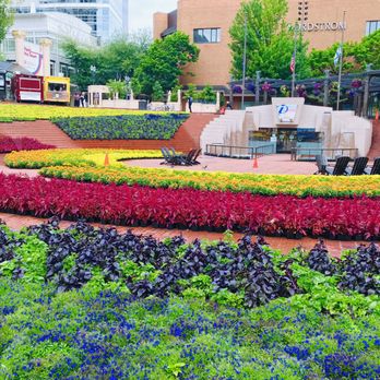 Pioneer Courthouse Square - 2019 Festival of Flowers @ Pioneer Square. 2019 Theme: "Paint the Town" designed by Walker Macy May 22 - June 7 (Flower Sale: June 5 - 7) - Parks Near Me - Portland, Oregon Pioneer Courthouse Square - 2019 Festival of Flowers @ Pioneer Square. 2019 Theme: "Paint the Town" designed by Walker Macy May 22 - June 7 (Flower Sale: June 5 - 7) - Parks Near Me - Portland, Oregon